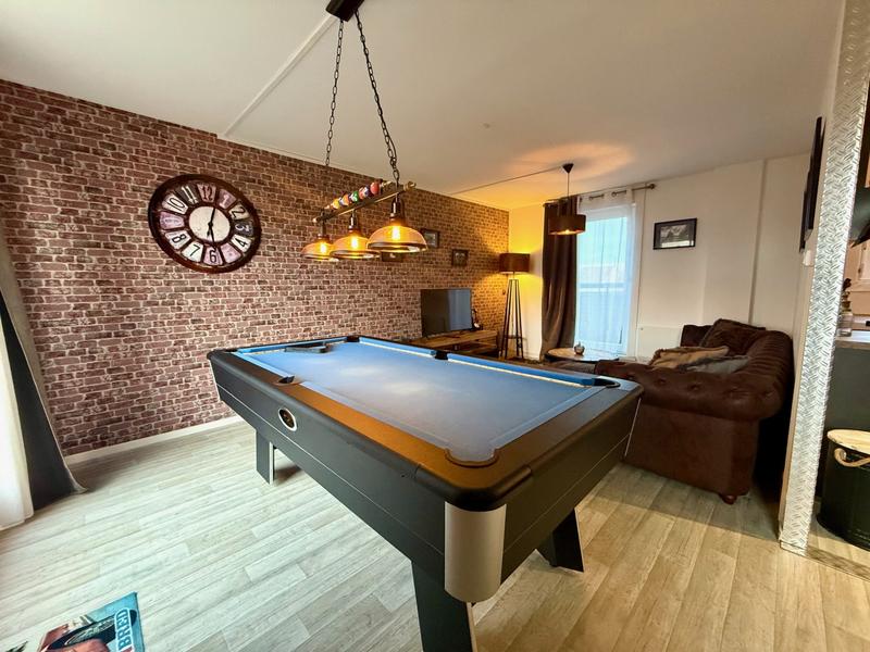 Appartement - 83 m² - 4 pièces