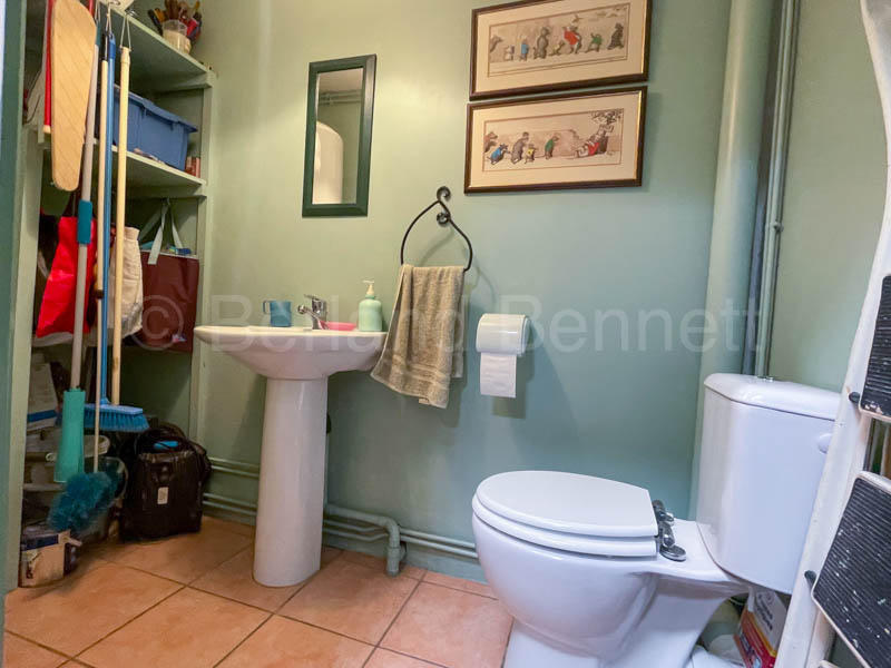 Maison en pierre - 220 m² - 6 pièces