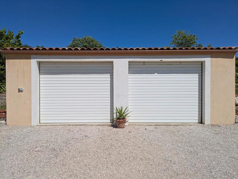 Maison - 198 m² - 7 pièces