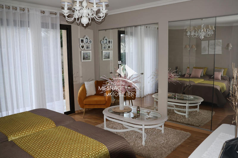 Maison - 150 m² - 7 pièces