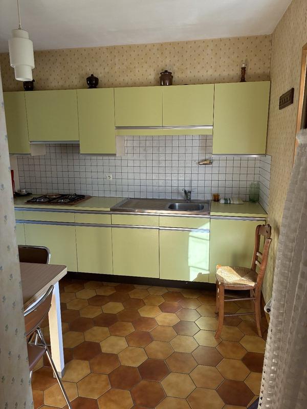 Maison de village - 150 m² - 2 pièces