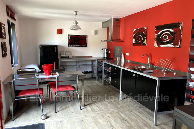 Maison - 185 m² - 4 pièces