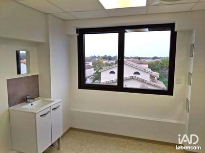 Local commercial - 18 m²