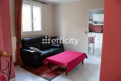 Maison - 138 m² - 7 pièces