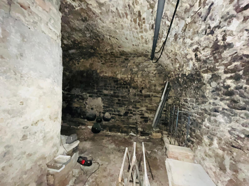 Maison - 220 m² - 5 pièces