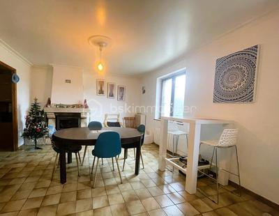 Maison en pierre - 89 m² - 4 pièces
