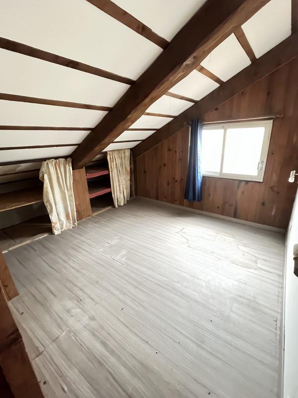 Maison - 105 m² - 4 pièces