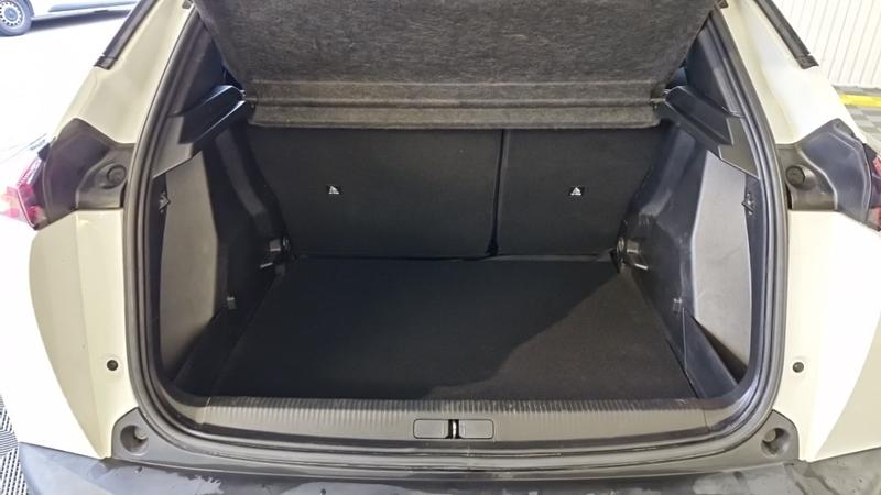 Peugeot 2008 Bluehdi 110 Ss Bvm6 Active