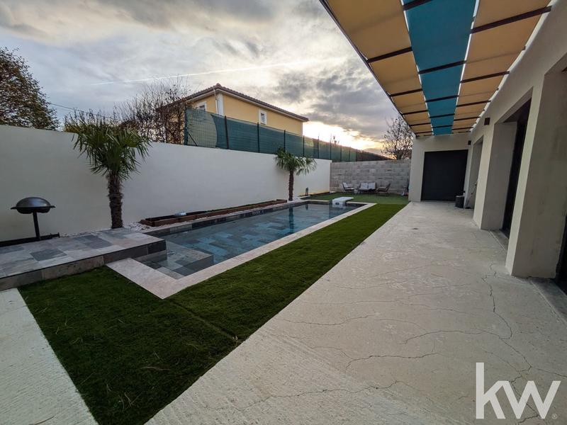 Maison - 112 m² - 4 pièces