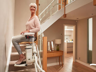 Le Monte escalier français