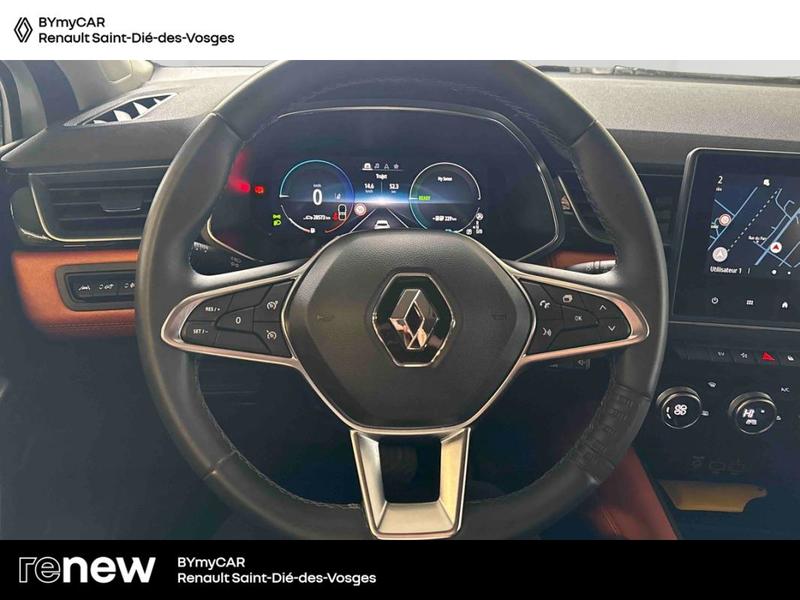 Renault Captur E-Tech Plug-in 160 Intens