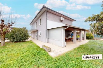 Maison - 137 m² - 4 pièces