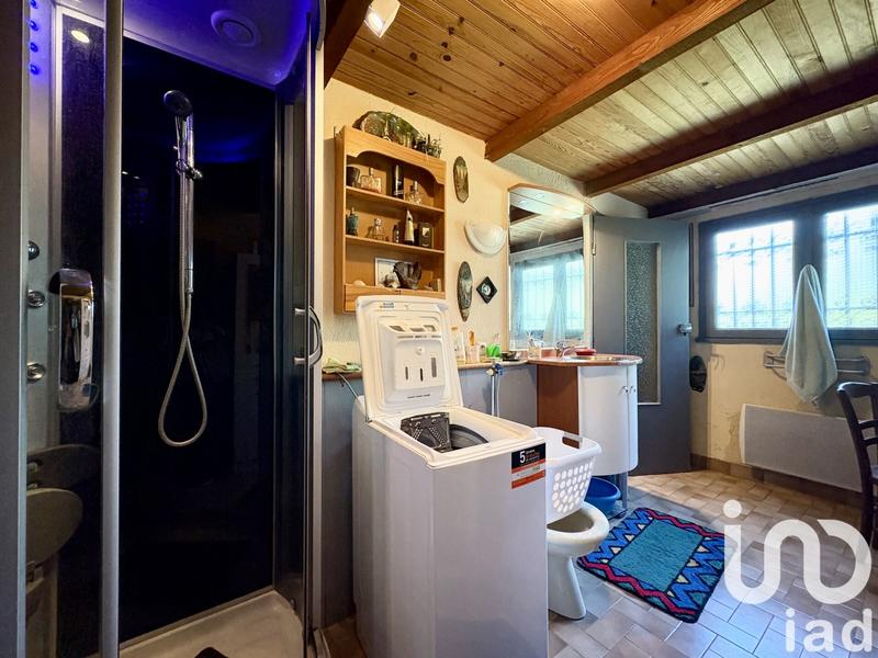 Maison - 121 m² - 6 pièces