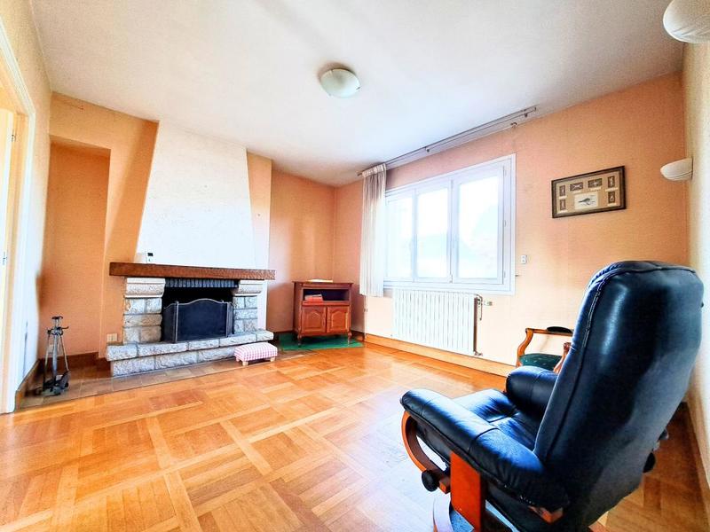 Maison - 143 m² - 5 pièces