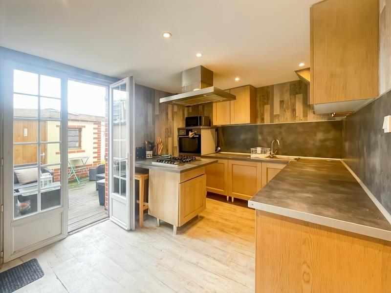 Maison - 67 m² - 4 pièces