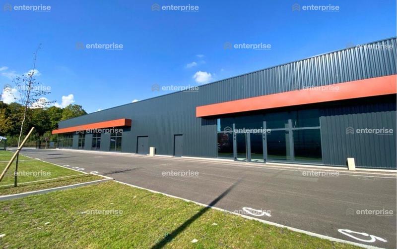 Local commercial - 210 m²