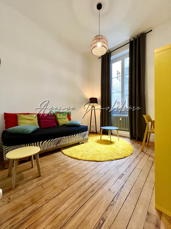 Appartement - 110 m² - 4 pièces