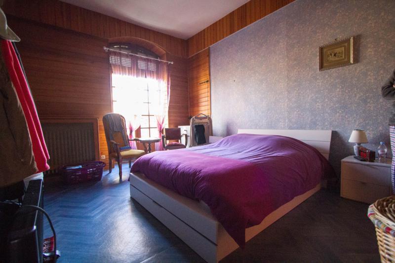 Maison - 272 m² - 9 pièces