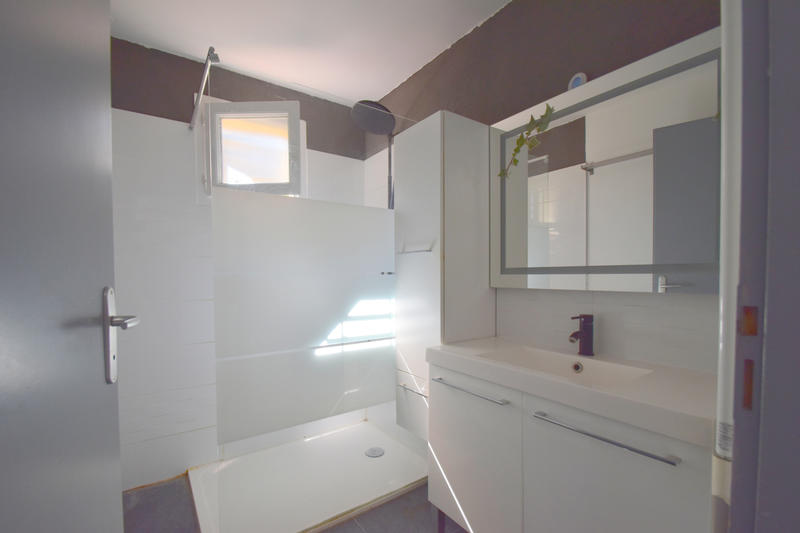 Maison - 83 m² - 4 pièces