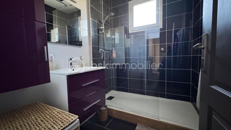 Maison - 130 m² - 7 pièces