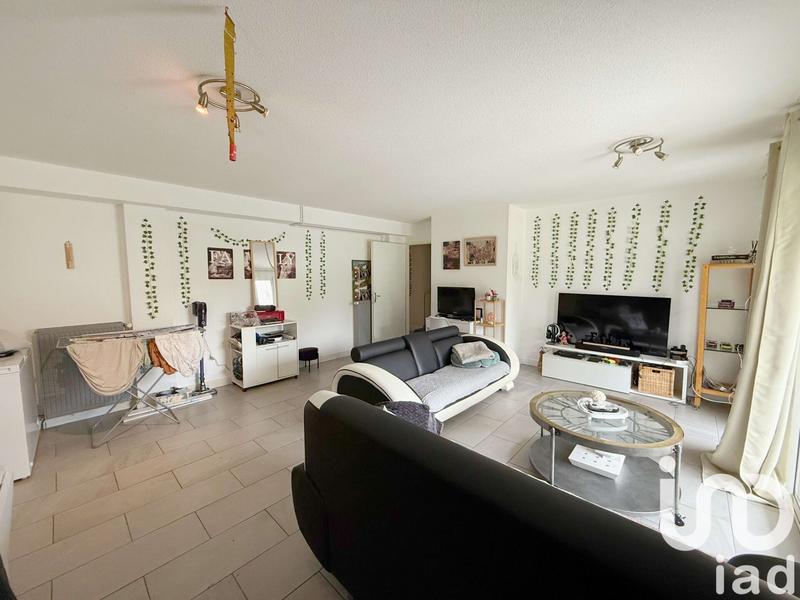 Maison - 174 m² - 8 pièces