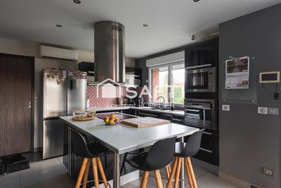 Maison - 120 m² - 6 pièces