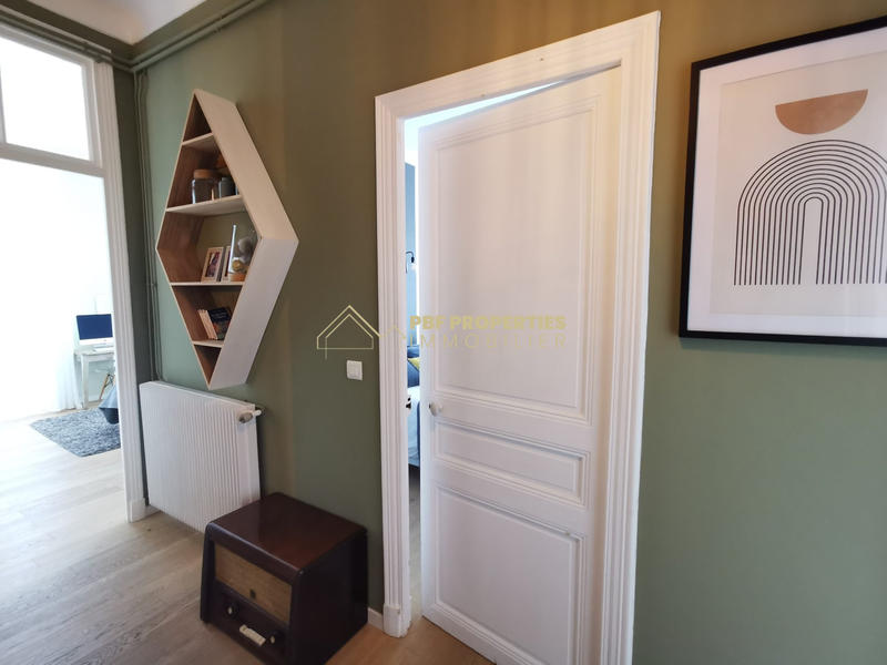 Appartement - 85 m² - 3 pièces