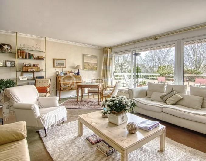 Duplex - 134 m² - 6 pièces