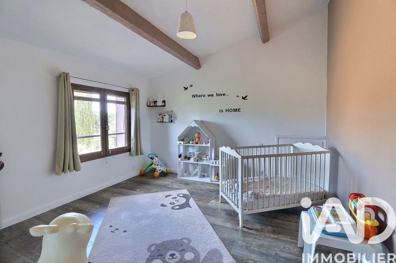 Maison - 287 m² - 8 pièces