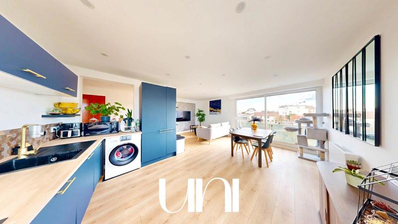 Appartement - 75 m² - 4 pièces