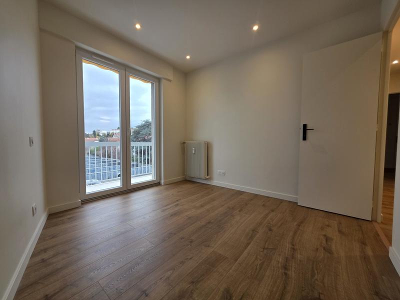 Appartement - 101 m² - 4 pièces