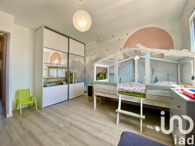 Maison - 246 m² - 6 pièces