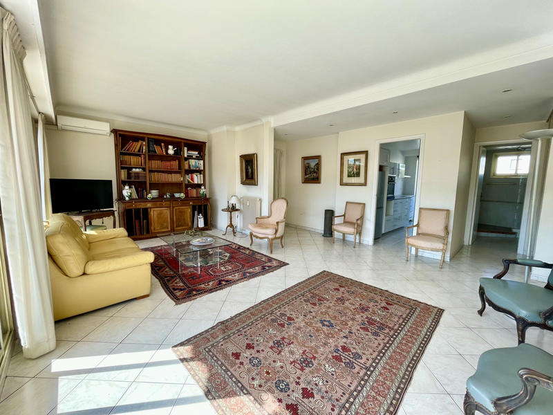 Appartement - 77 m² - 3 pièces