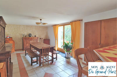 Maison - 156 m² - 6 pièces