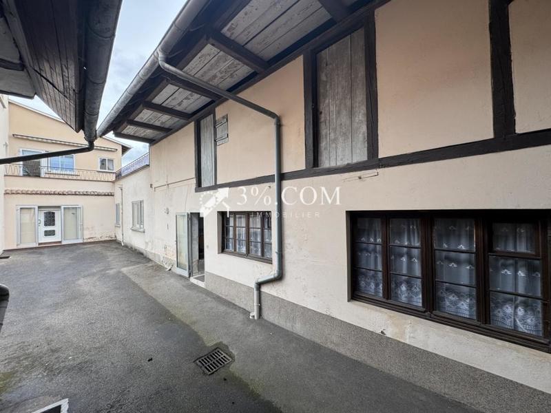 Maison - 500 m² - 15 pièces