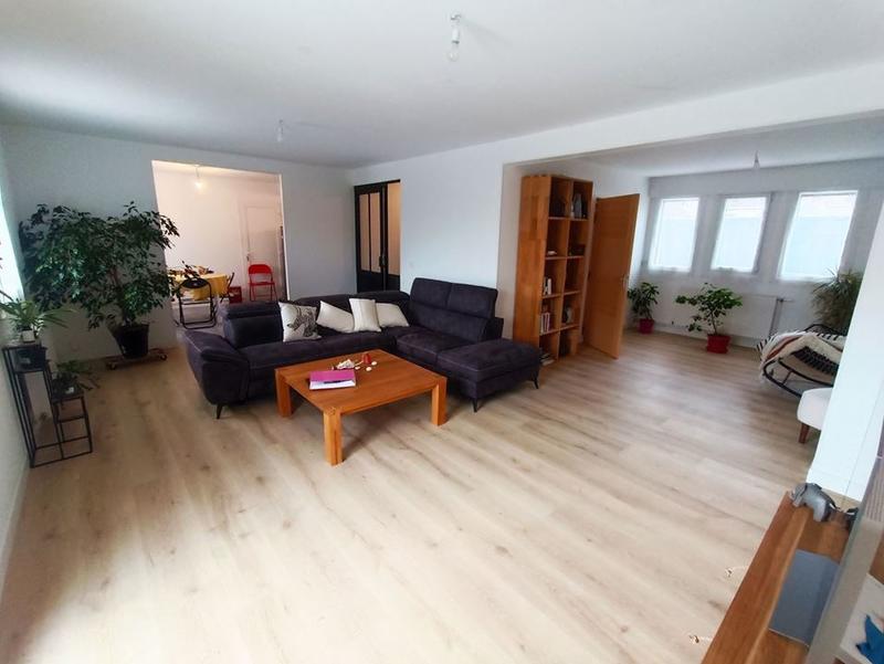 Maison traditionnelle - 103 m² - 5 pièces