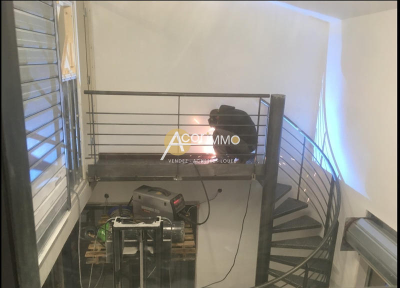 Local commercial - 1 532 m²