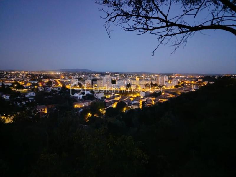 Propriété - 75 m² - 4 pièces