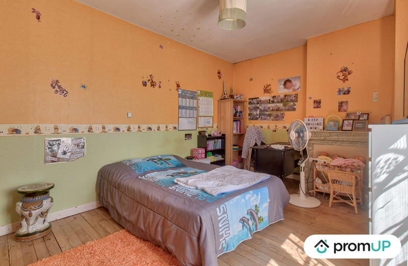 Maison - 200 m² - 7 pièces