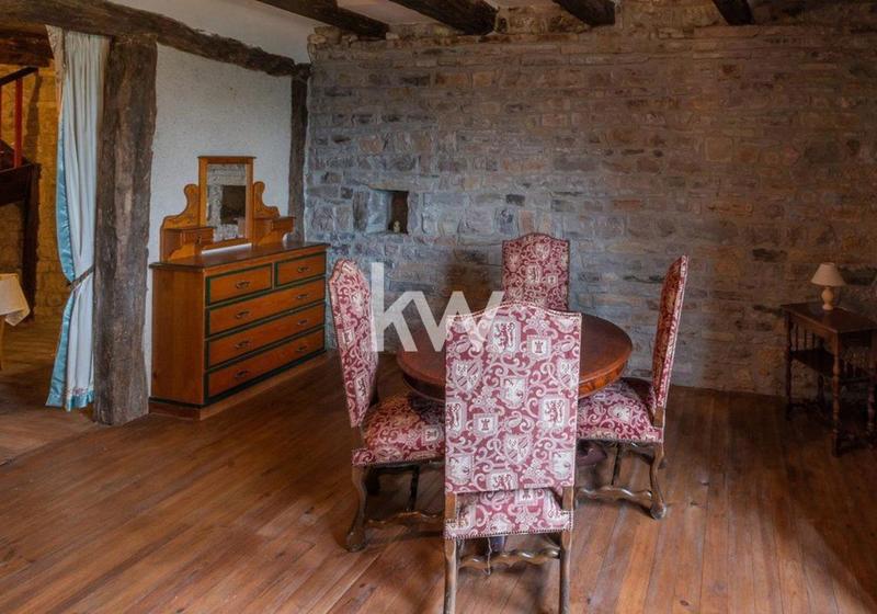 Maison de village - 179 m² - 6 pièces