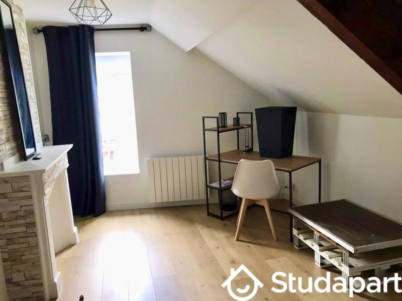 Chambre - 15 m² - 1 pièce