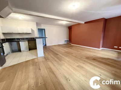 Appartement - 87 m² - 3 pièces