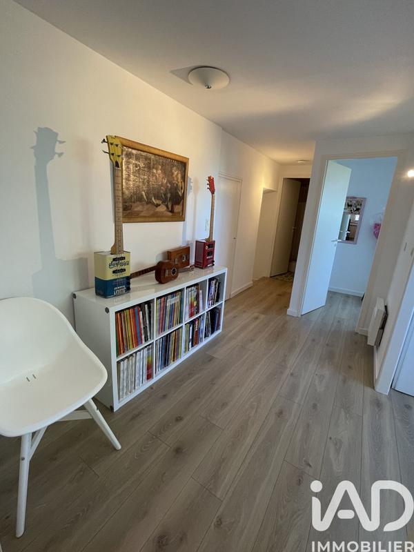 Maison - 221 m² - 8 pièces