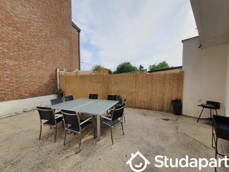 Chambre - 13 m² - 1 pièce