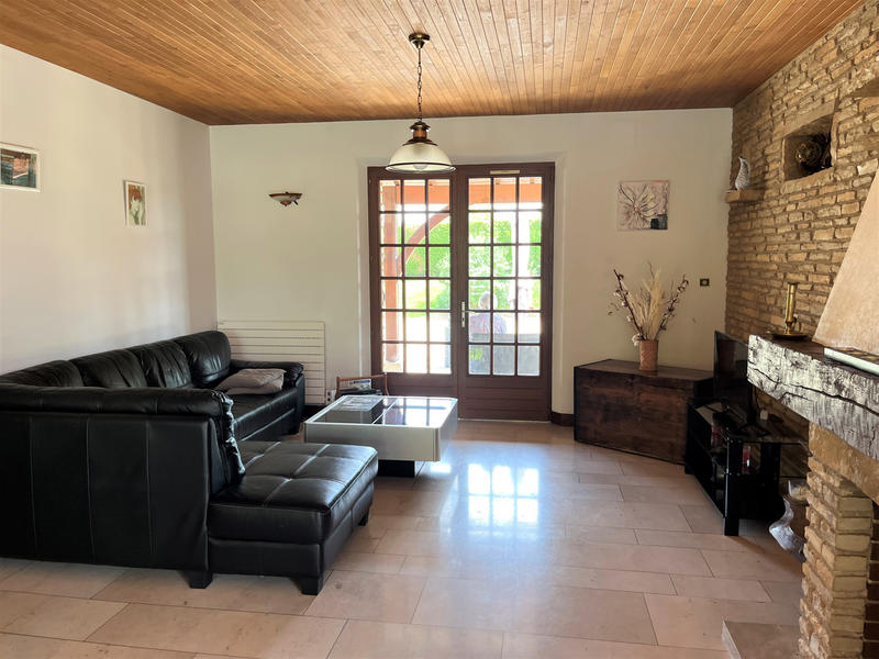 Maison - 195 m² - 8 pièces