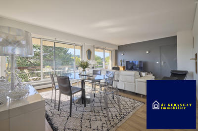 Appartement - 166 m² - 6 pièces