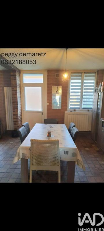 Maison - 90 m² - 5 pièces