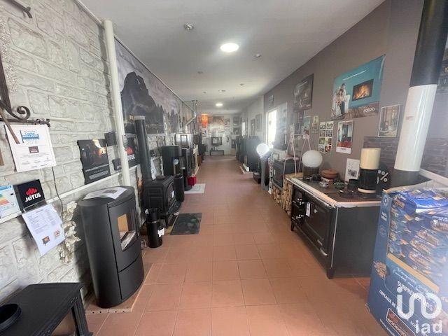 Local commercial - 229 m²