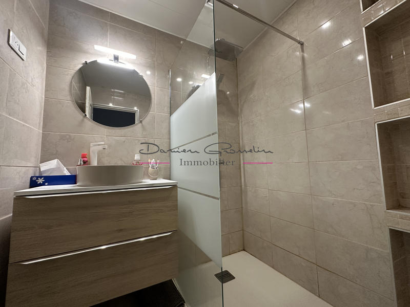 Maison - 81 m² - 4 pièces