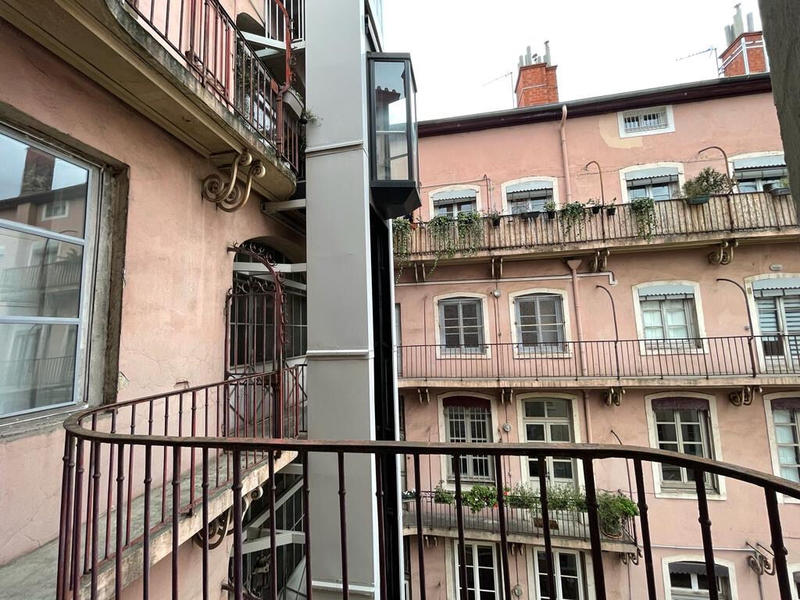 Appartement - 92 m² - 3 pièces